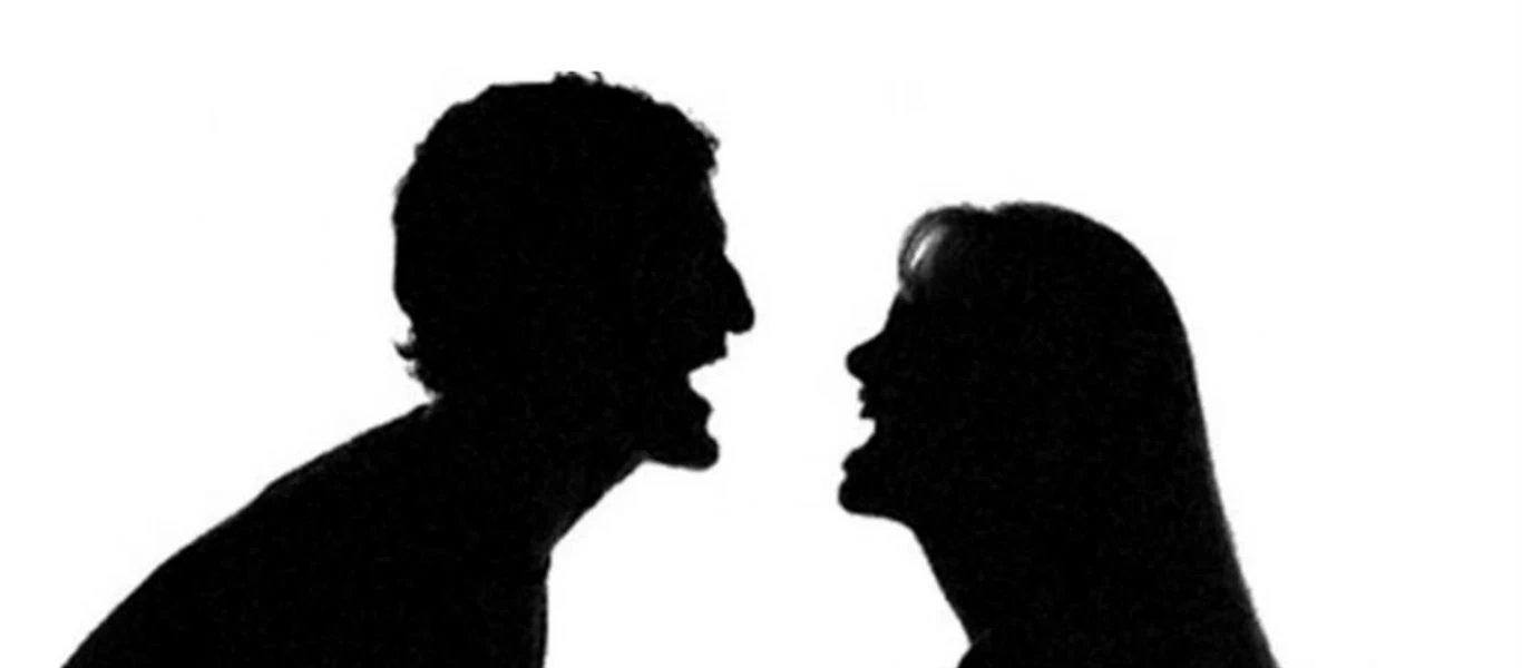 Επικός καβγάς Ελλήνων στην Γερμανία - Τη χτύπησε και τον τράκαρε με μανία (βίντεο)
